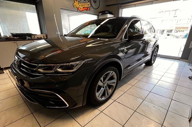 Car Paint Ceramic Coating Or Waxing